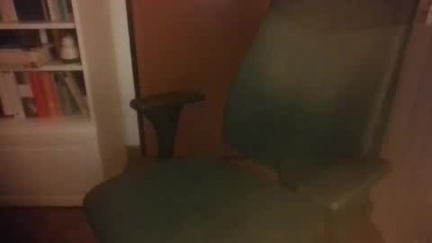 leom92 online show from April 5, 11:57 pm