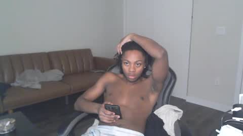 Snapshot of leomalonee chatting on January 28, 11:50 pm LeoMalonee online show from January 28, 11:50 pm