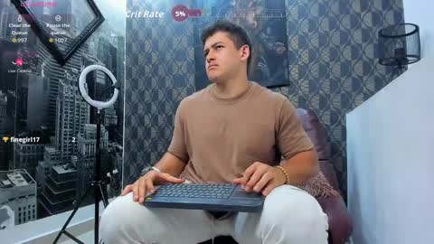 Leon Smoron online show from December 23, 1:23 am