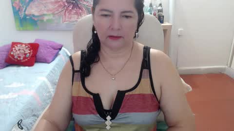 leonela   online show from March 14, 2:26 am