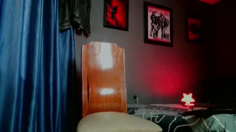 Lenardo jaramillo online show from March 4, 5:43 pm