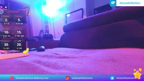 Leon Robertson online show from October 3, 10:12 am