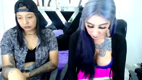 Snapshot of lesbiansgh chatting on December 17, 12:45 am Victoria and Juliana online show from December 17, 12:45 am