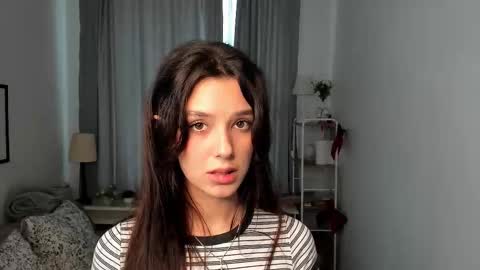 Bella online show from October 22, 10:51 am