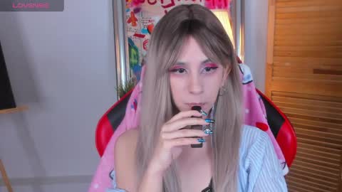 Eveline online show from April 2, 1:24 am