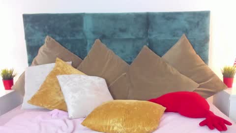 Eveline online show from April 11, 6:40 am