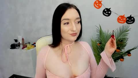 Lesley online show from October 28, 8:04 am