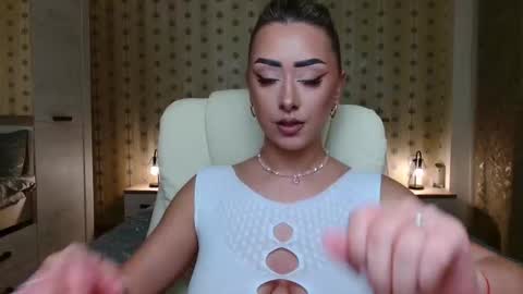 Snapshot of leslie_secret chatting on October 5, 9:22 pm leslie_secret online show from October 5, 9:22 pm