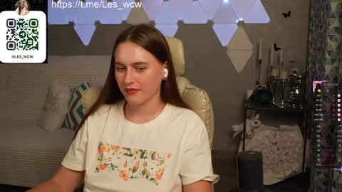 Snapshot of lesliekorfs chatting on October 23, 7:37 pm LeslieKorfs online show from October 23, 7:37 pm