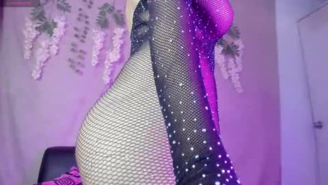 Lesly online show from October 12, 4:10 pm