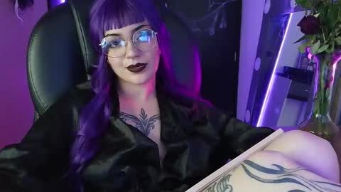 Less  online show from October 22, 6:31 pm