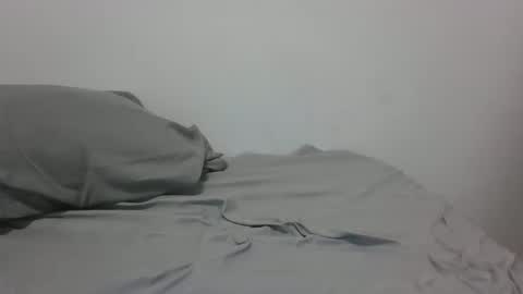 Snapshot of lets_play143 chatting on February 7, 6:03 am lets_play143 online show from February 7, 6:03 am