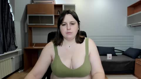 Naomi online show from February 17, 6:45 am