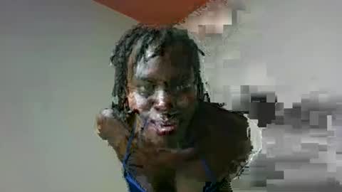Snapshot of lettipetite56 chatting on October 11, 6:33 pm letti online show from October 11, 6:33 pm