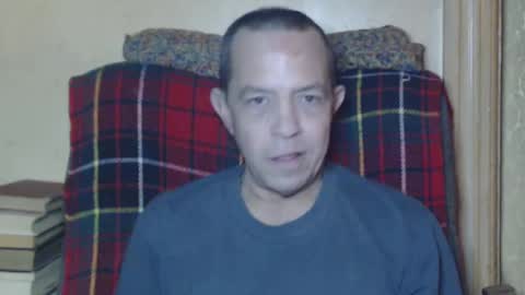 levon48 online show from December 3, 1:14 am