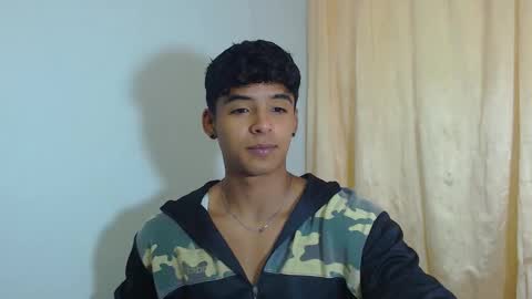 i  am lewis ly EDUARDO MEMDOZA15 online show from March 13, 2:53 pm