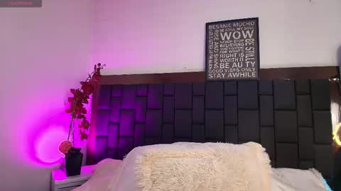 Lexi Howard  online show from December 15, 2:18 am