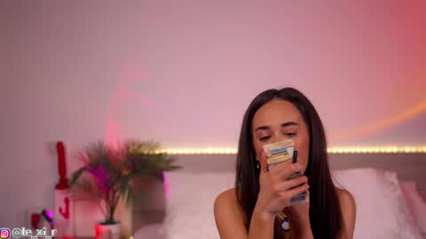 Lexi Reed online show from October 2, 2:38 pm