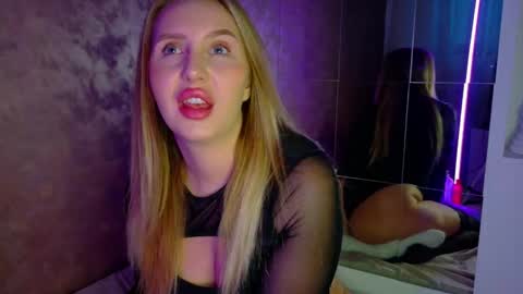 LEXXY online show from November 26, 6:10 am