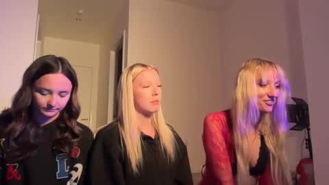 lexiiismith online show from February 23, 4:58 am