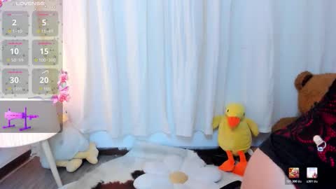 lexirouge           online show from February 26, 4:16 am