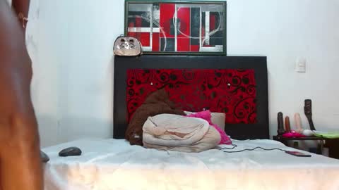 lexistone  online show from March 21, 2:50 am