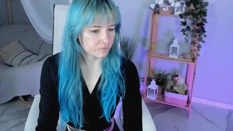 Snapshot of lexiwenford chatting on October 16, 2:44 am Lexi Wenford NO NUDE GODDESS online show from October 16, 2:44 am
