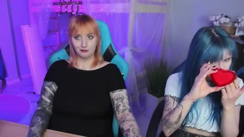 Snapshot of lexiwenford chatting on September 15, 2:46 am Lexi Wenford NO NUDE GODDESS online show from September 15, 2:46 am