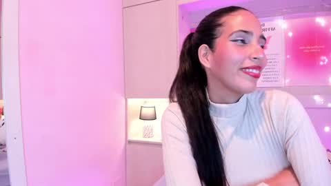 Snapshot of lexyquinn_ chatting on September 24, 4:19 am L I A online show from September 24, 4:19 am