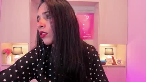 Snapshot of lexyquinn_ chatting on October 3, 4:21 am L I A online show from October 3, 4:21 am