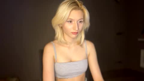 Leya online show from November 27, 8:16 pm