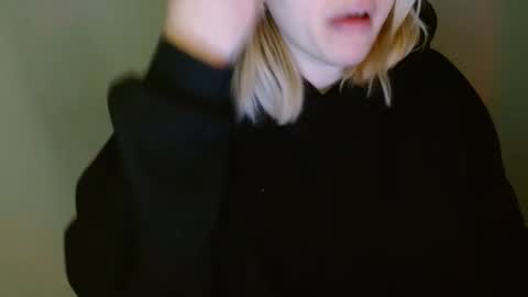 Leyla online show from February 10, 7:00 am