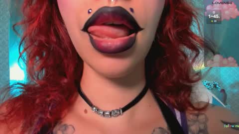 LEA online show from October 16, 2:38 pm