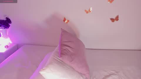 leyla woods online show from February 17, 12:04 pm