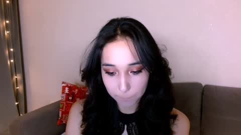 Snapshot of li_noen chatting on January 11, 1:37 am Li  online show from January 11, 1:37 am