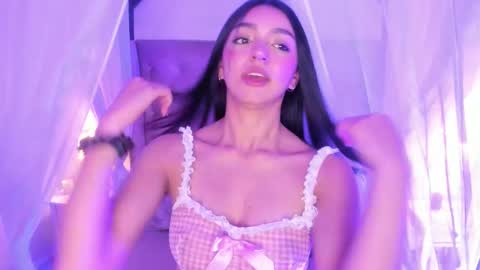 Snapshot of lia_jhosson_ chatting on October 15, 10:32 pm Lia online show from October 15, 10:32 pm