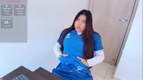 Snapshot of lia_jonson_ chatting on October 15, 2:40 pm LIA JONSON online show from October 15, 2:40 pm