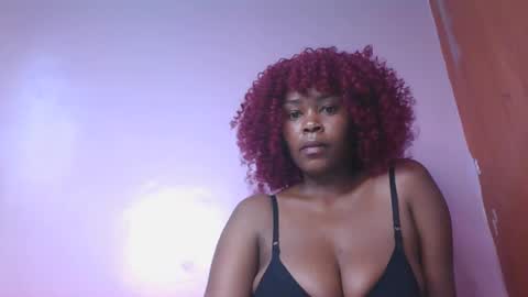 lia online show from February 19, 12:04 pm