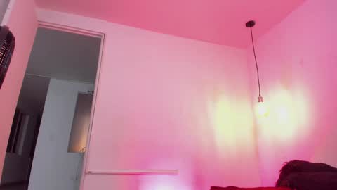 Lia online show from December 1, 10:45 pm