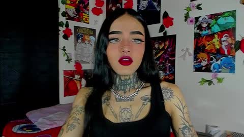 Snapshot of lia_volkov chatting on October 8, 1:13 am online show from October 8, 1:13 am