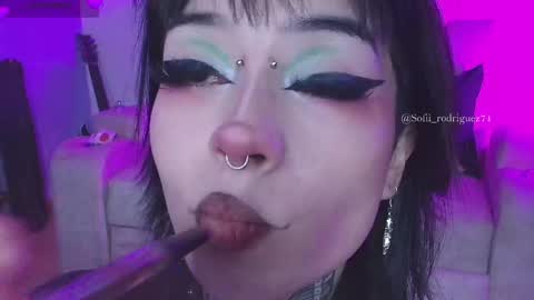 Liaa  online show from February 20, 12:52 am