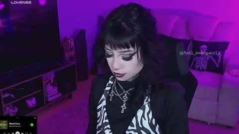 Liaa  online show from February 9, 10:11 pm