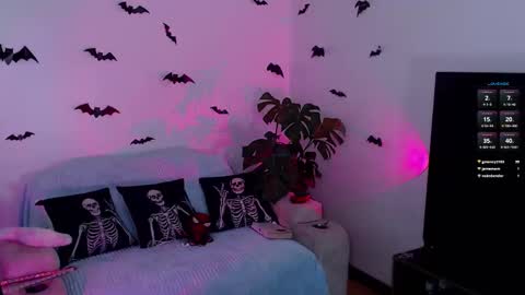 Liaa  online show from October 16, 12:54 am