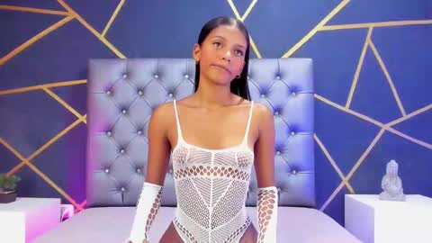 Lia online show from September 9, 7:25 pm