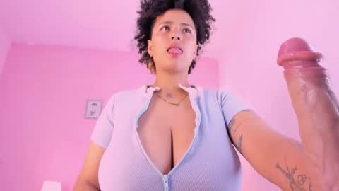 liaa moretzz online show from September 29, 4:55 am