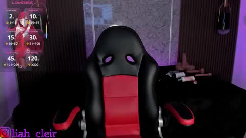 Liah online show from December 17, 8:48 pm