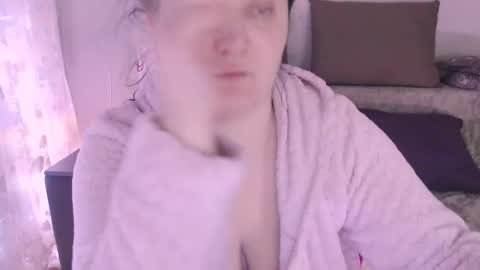 miss Lia  colection for travel online show from January 26, 11:50 pm