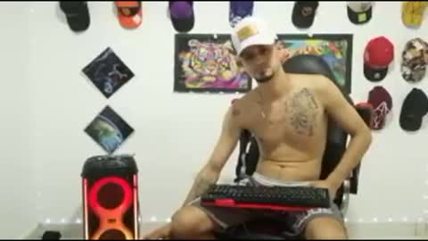 Andres online show from December 17, 11:22 pm