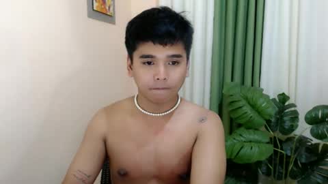 liam_anthonyxx online show from November 14, 4:31 pm