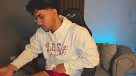 Liam Collins online show from February 25, 12:20 pm